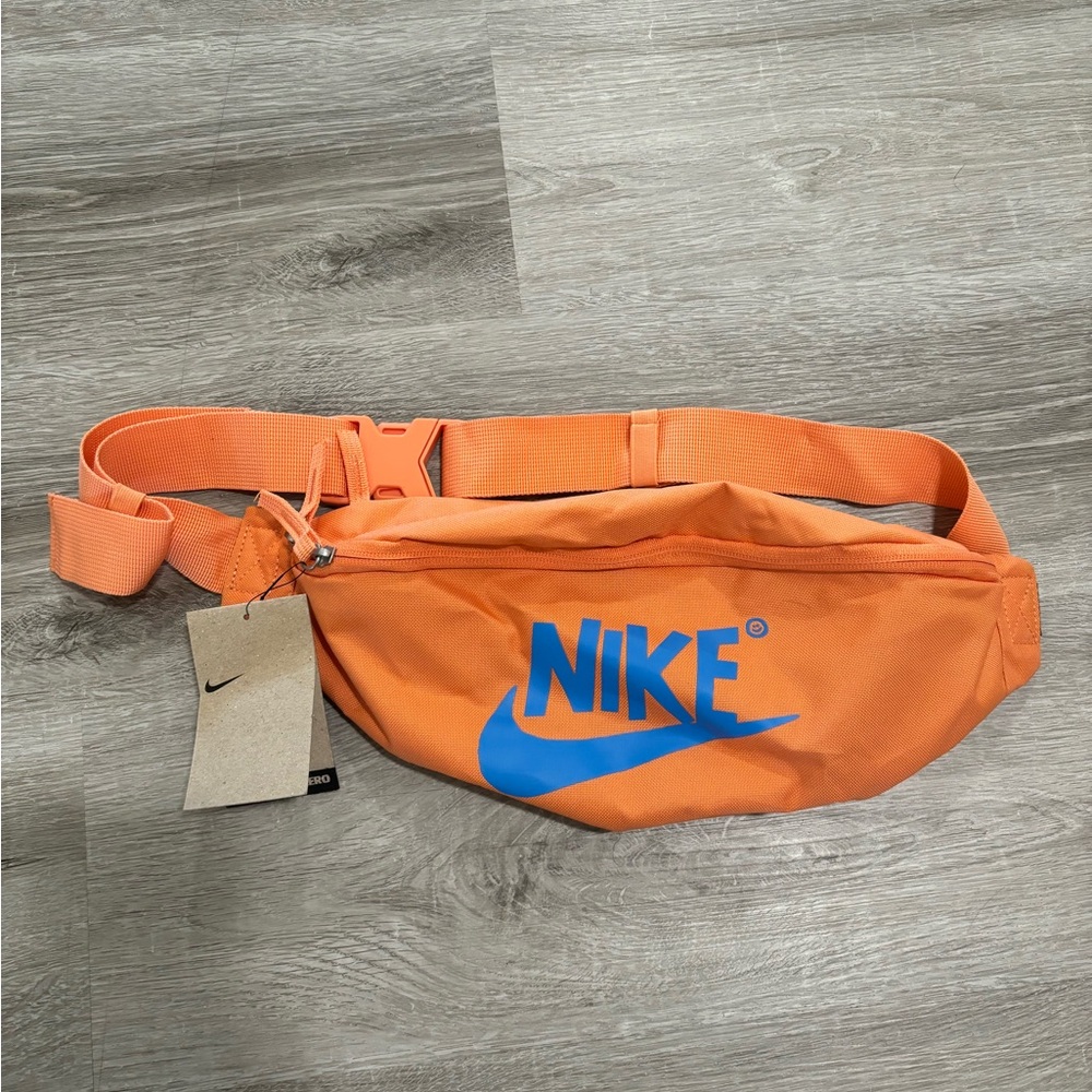 Brand new with tags Nike belt bag